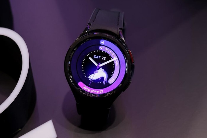 三星Galaxy Watch.jpg 三星Galaxy Watch.jpg