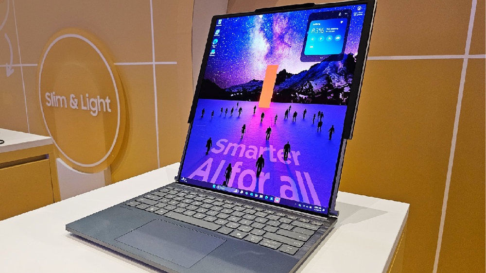 滑動OLED屏筆記本.jpg 滑動OLED屏筆記本.jpg