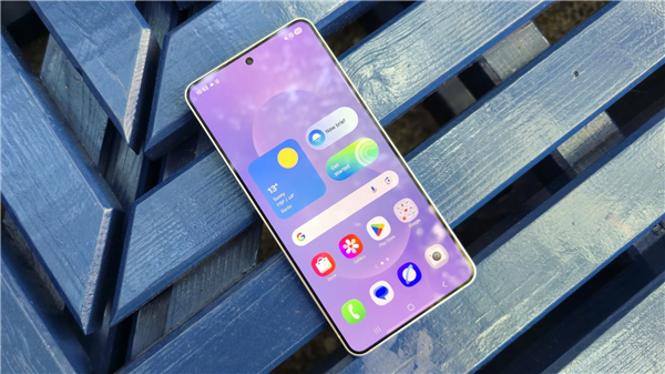 Exynos 2600原型機.png Exynos 2600原型機.png